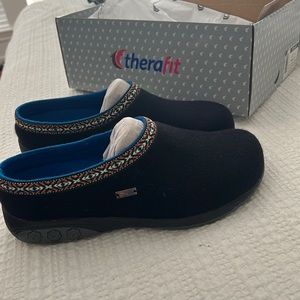 Therafit Heather clog slipper